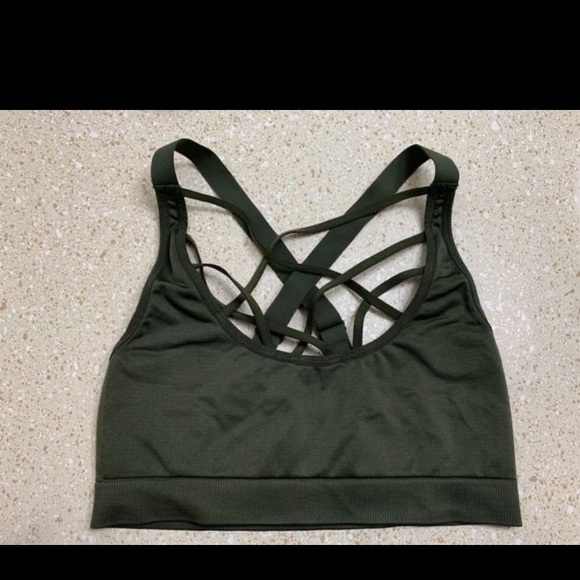 Victoria's Secret Other - Victorias secret racer back sports bra (size M)